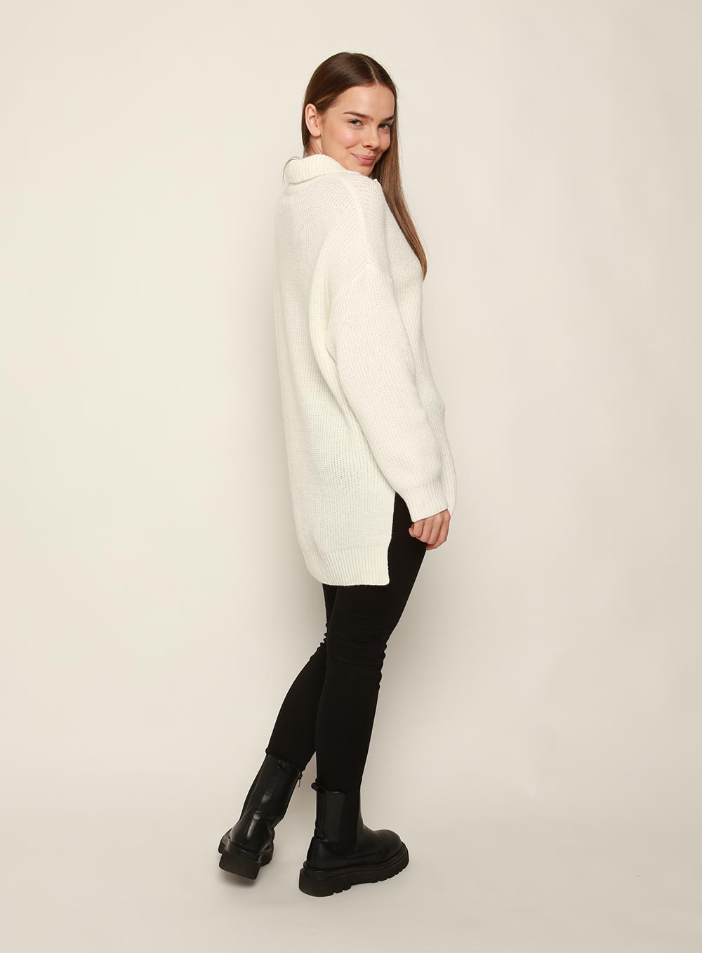 Bounty Wool Zip Knit-White