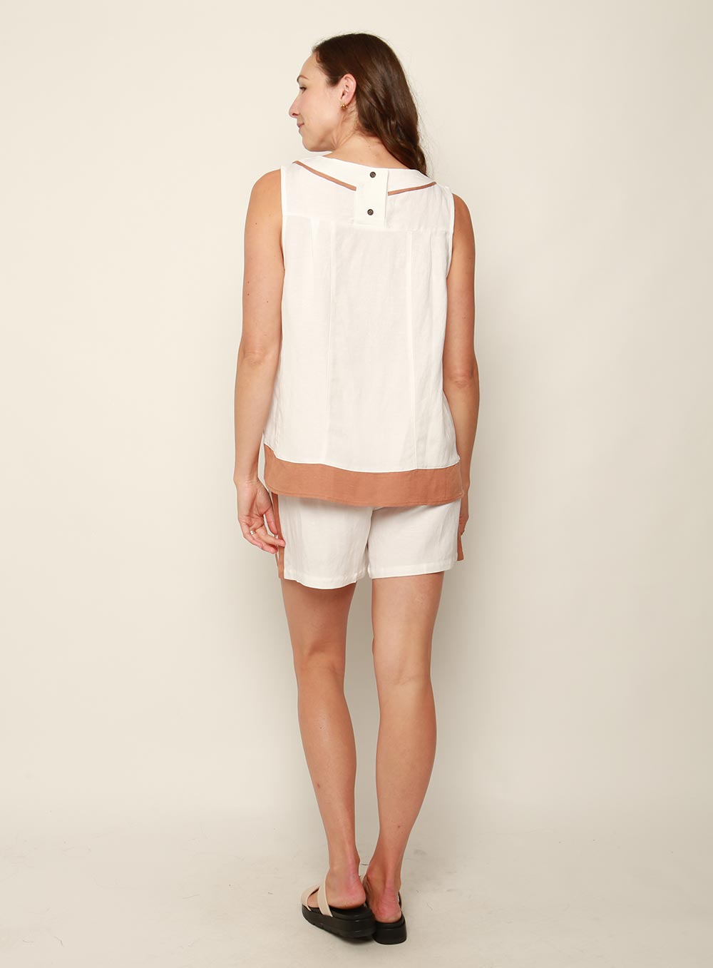 Gracey Linen Shorts-White