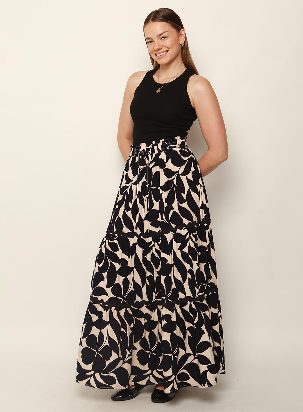 Heaven Tiered Maxi Skirt-NAVY