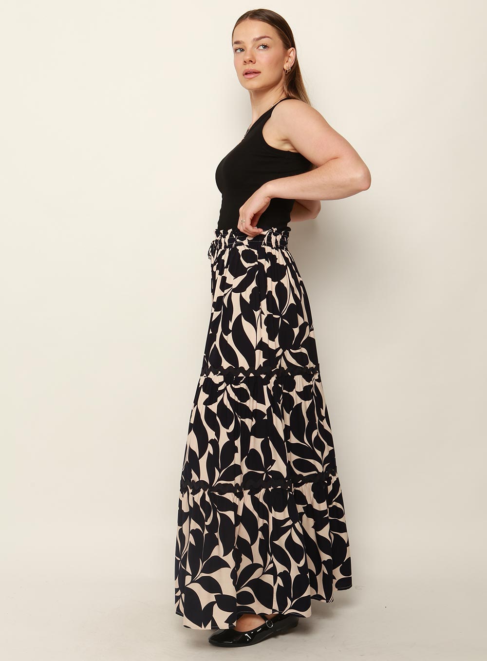 Heaven Tiered Maxi Skirt-NAVY