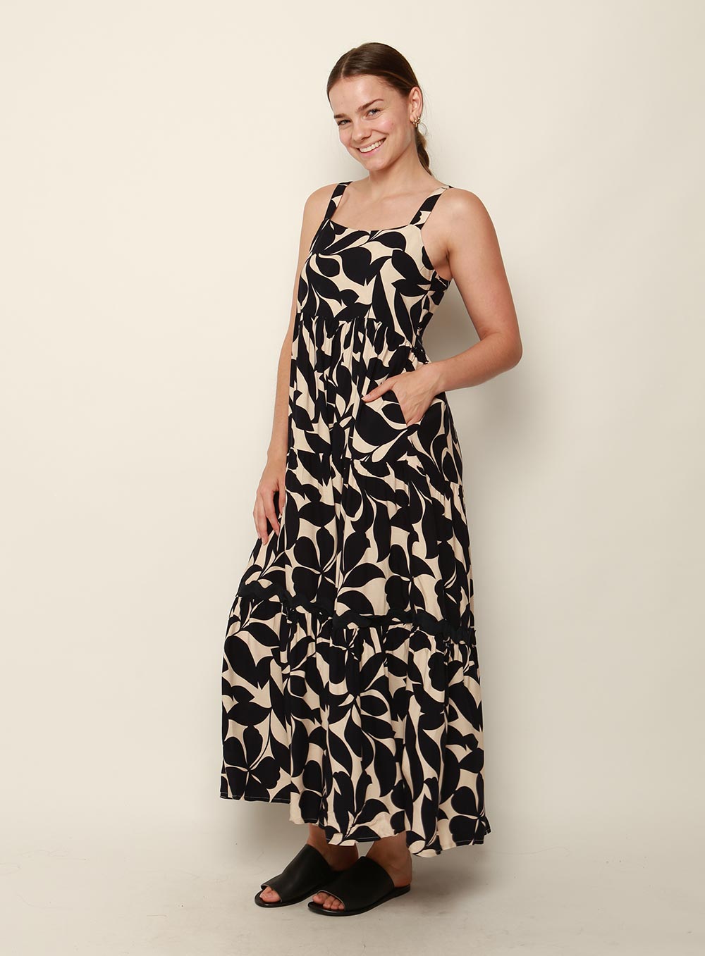 Libby Maxi Dress-NAVY