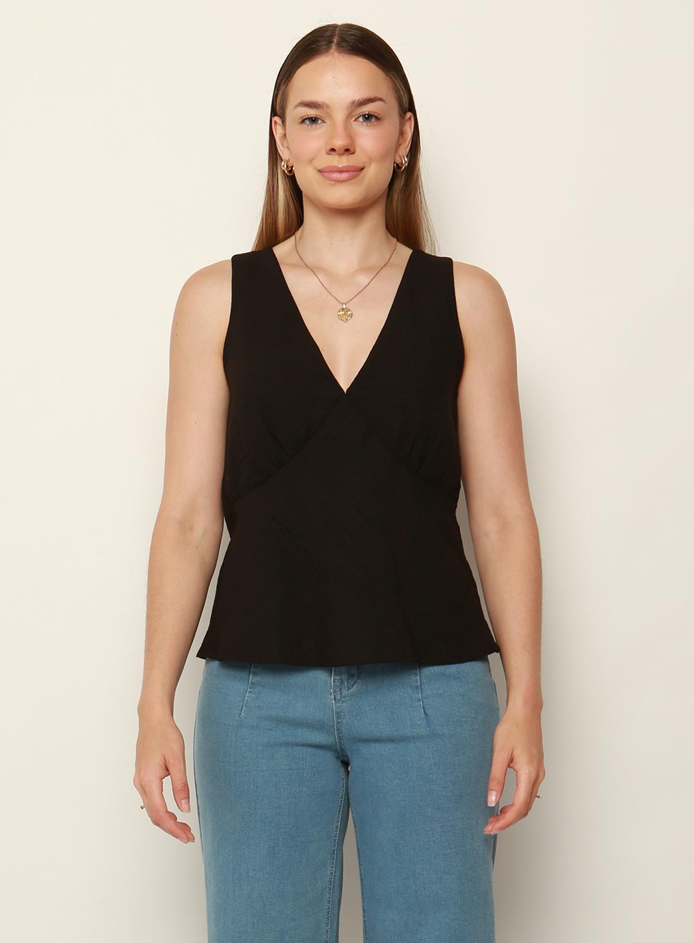 Selina V-neck Top-Black