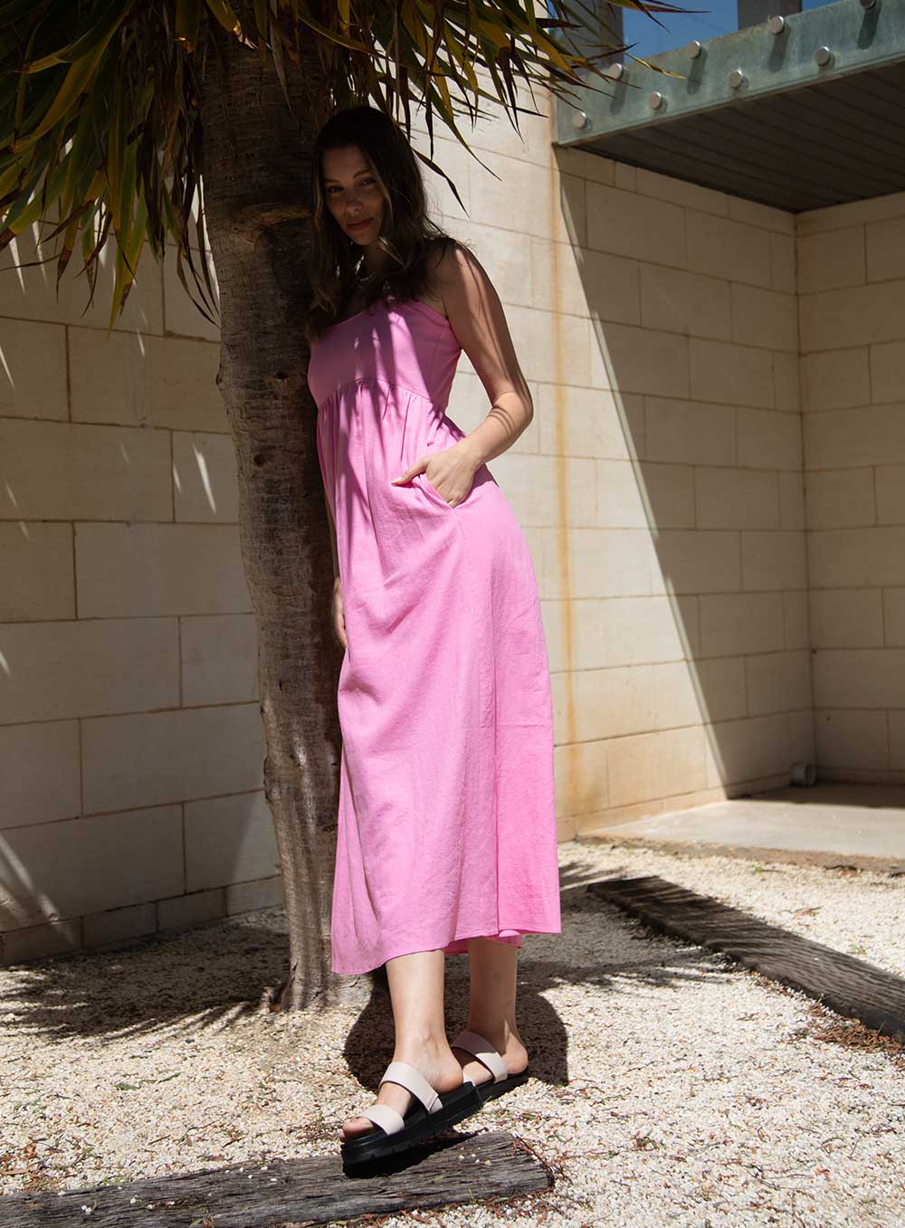 Pink linen outlet dresses