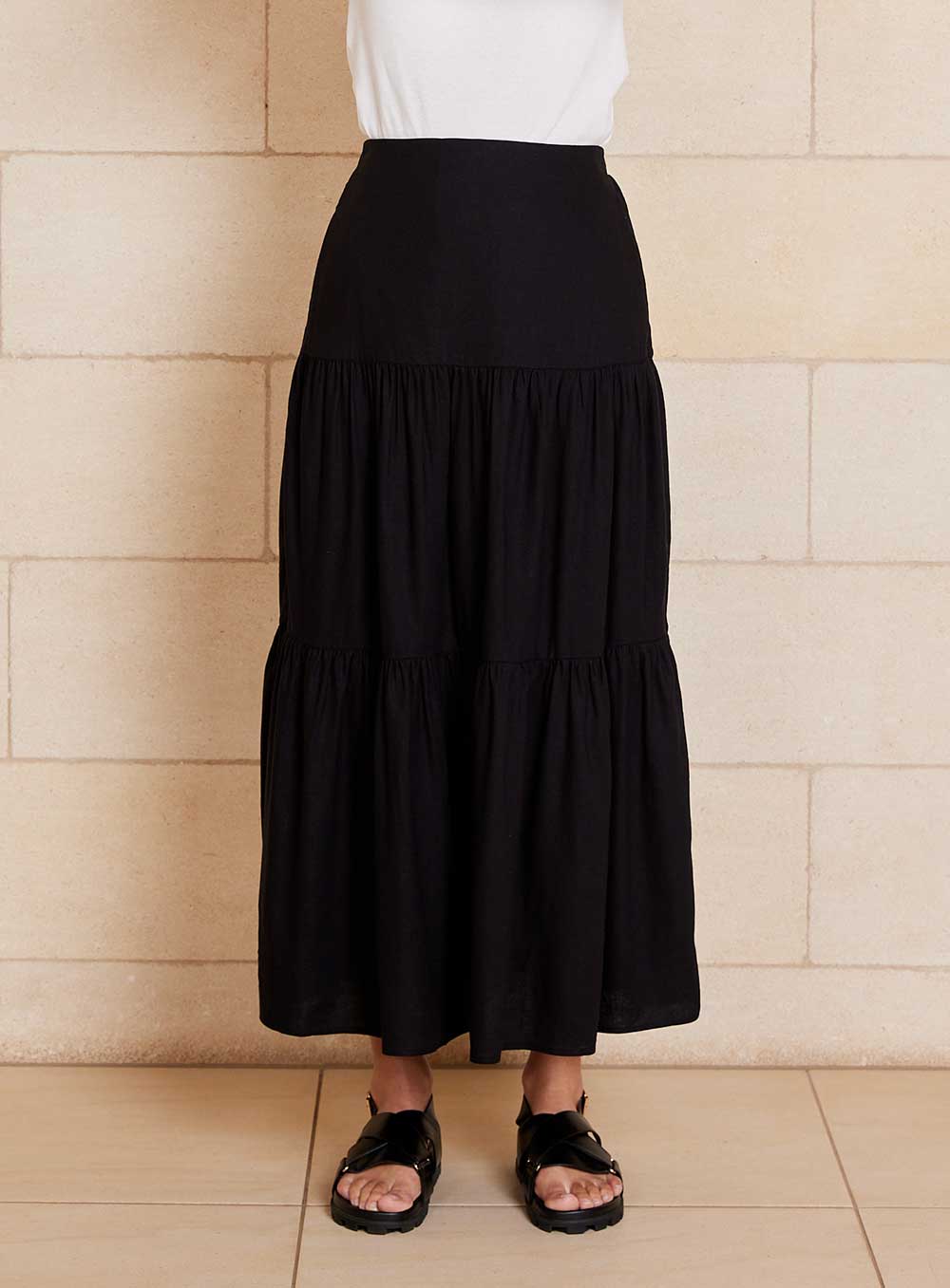 Willa Skirt-Black